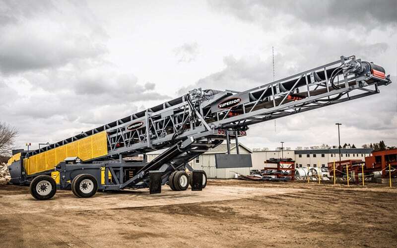 Self-Contained TeleStacker Conveyor | Superior Industries2
